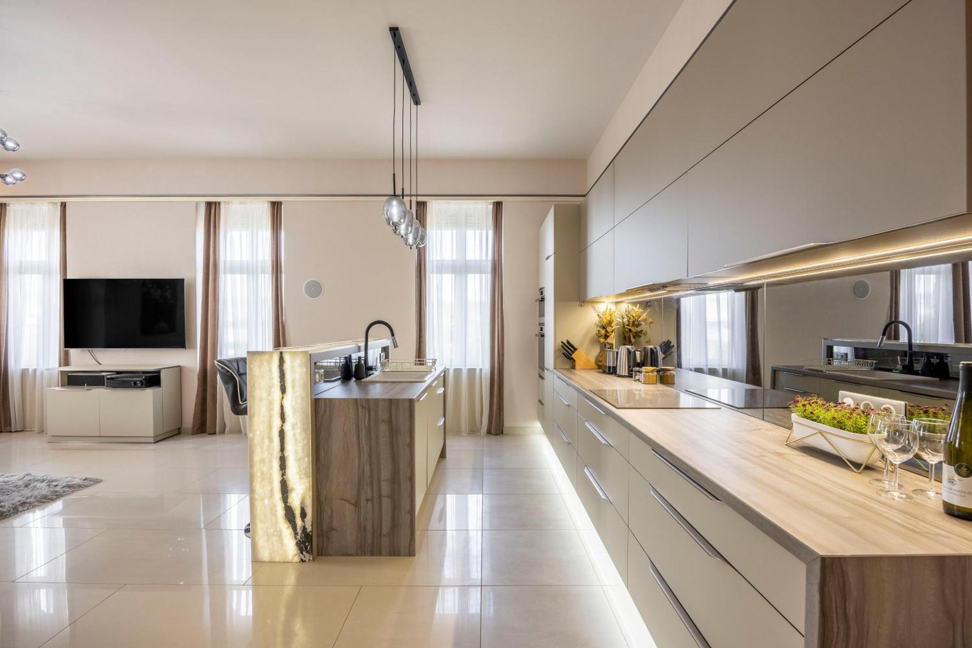 Appartamento High-end Luxurious Royal In The Heart Of Budapest