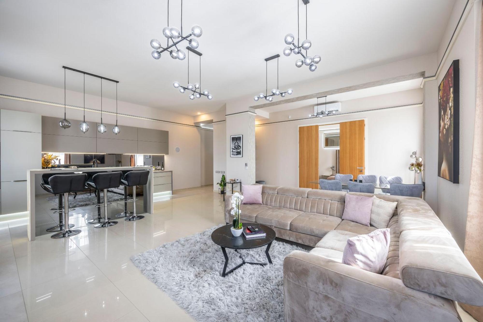 High-end Luxurious Royal In The Heart Of Appartamento *
