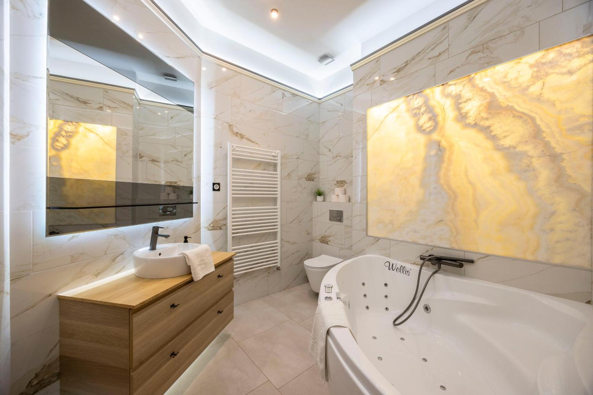 Apartment High-end Luxurious Royal In The Heart Of Budapest