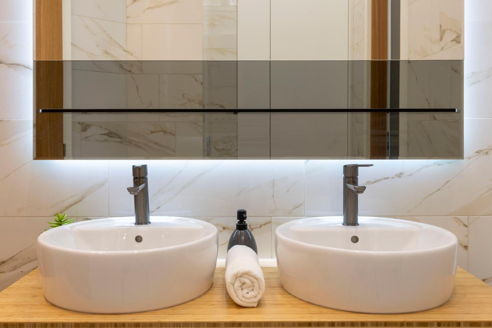 High-end Luxurious Royal In The Heart Of * Budapest